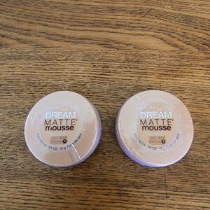 Set Of 2 Maybelline Dream Matte Mousse Foundation